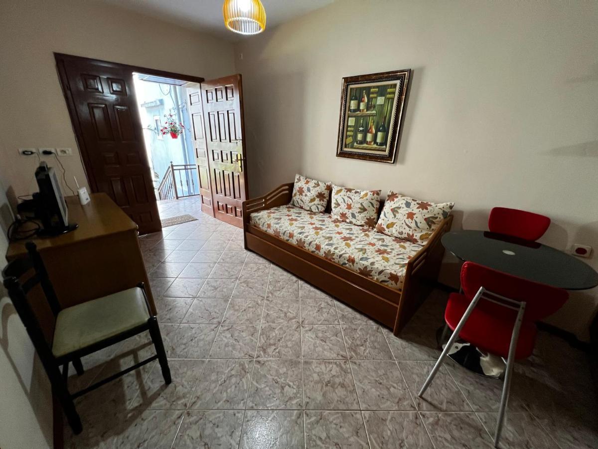 Grand Veranda Apartment Tirana Exterior foto