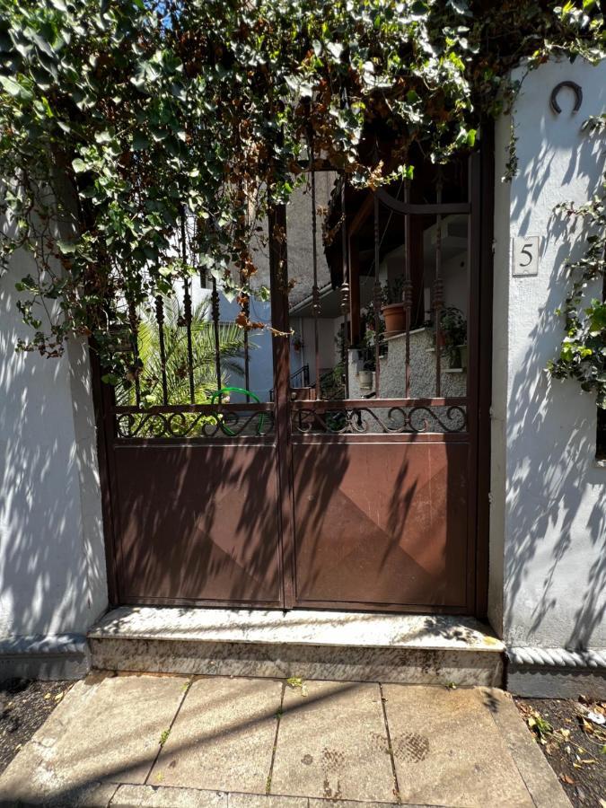 Grand Veranda Apartment Tirana Exterior foto